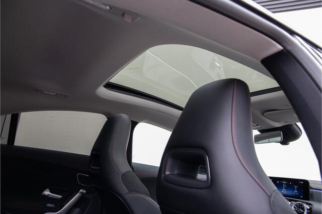 Mercedes-Benz CLA-KLASSE 250 e AMG Premium, Pano, Burmester, Facelift 2024