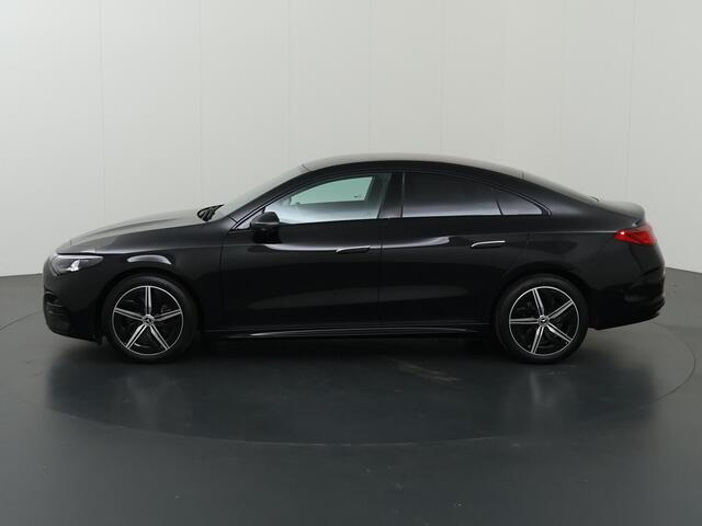 Mercedes-Benz CLA-KLASSE 250+ Launch Edition 85.5 kWh | AMG | Night | Panoramadak | Stoelverwarming | DISTRONIC | Achteruitrijcamera | Dodehoekassistent |