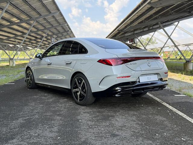Mercedes-Benz CLA-KLASSE 180 Business Solution AMG | Night | Premium Plus | Trekhaak | Winterpakket | Burmester | Massage | Head -Up | 360 camera | Multibeam LED |