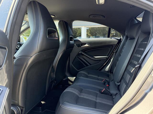 Mercedes-Benz CLA-KLASSE 180 Business Solution | Navi | Cruise | Camera | LED