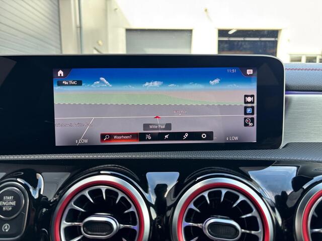 Mercedes-Benz CLA-KLASSE 200 AMG ? LED ? Sfeer ? CarPlay