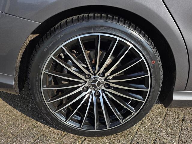 Mercedes-Benz CLA-KLASSE 180 AUT! 18" Lm! NAP! Camera! Nwe APK! VAKANTIEGELD WEKEN!