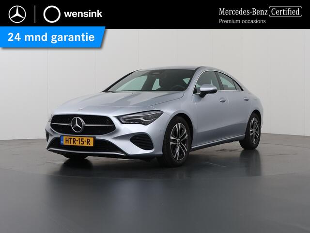 Mercedes-Benz CLA-KLASSE 180 Star Edition LIMITED | Stoelverwarming | Achteruitrijcamera | LED koplampen | MBUX |