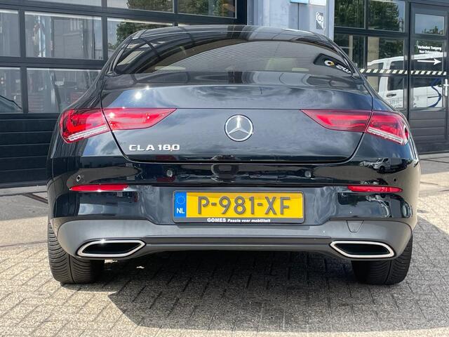 Mercedes-Benz CLA-KLASSE 180 Luxury Line Panoramadak