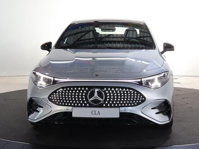 Mercedes-Benz CLA-KLASSE 250+ Launch Edition 85.5 kWh | Night | Panoramadak | Stoelverwarming | DISTRONIC | Achteruitrijcamera | Dodehoekassistent | Trekhaak |
