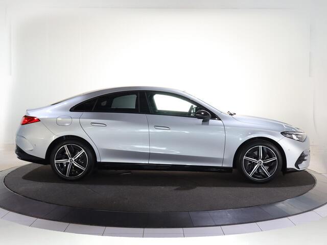Mercedes-Benz CLA-KLASSE 250+ Launch Edition 85.5 kWh | Night | Panoramadak | Stoelverwarming | DISTRONIC | Achteruitrijcamera | Dodehoekassistent | Trekhaak |
