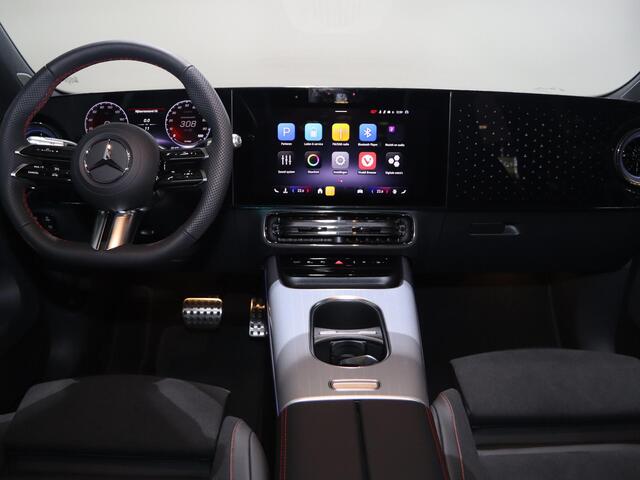 Mercedes-Benz CLA-KLASSE 250+ Launch Edition 85.5 kWh | Night | Panoramadak | Stoelverwarming | DISTRONIC | Achteruitrijcamera | Dodehoekassistent | Trekhaak |