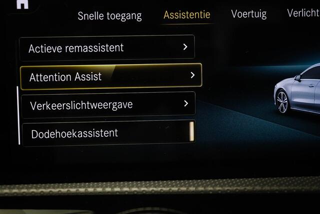 Mercedes-Benz CLA-KLASSE 180 Business Solution AMG | PANORAMADAK | MATRIX LED | DAB | SFEERVERLICHTING