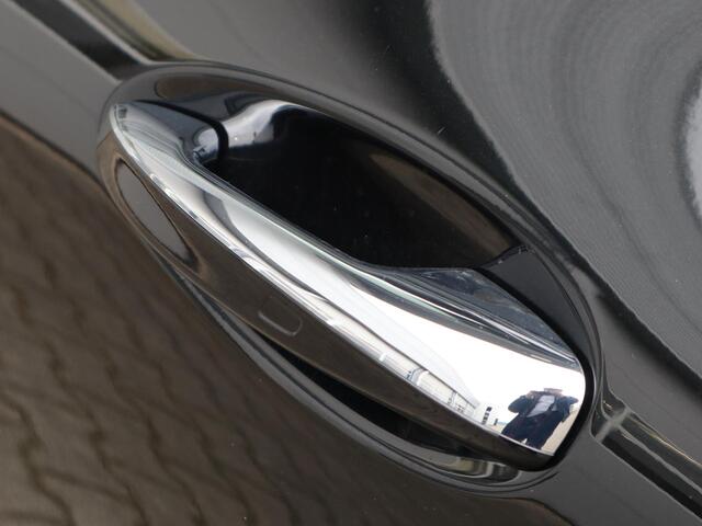Mercedes-Benz CLA-KLASSE 200 Business Solution AMG