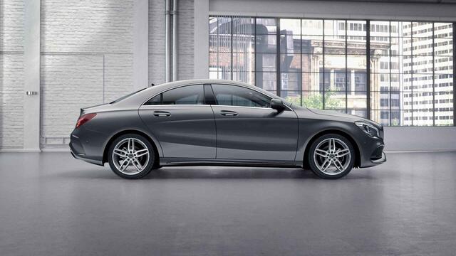 Mercedes-Benz CLA-KLASSE 180 Business Solution AMG Upgrade Edition | Stoelverwarming | Achteruitrijcamera | Parkeerassistent | Thermatic |