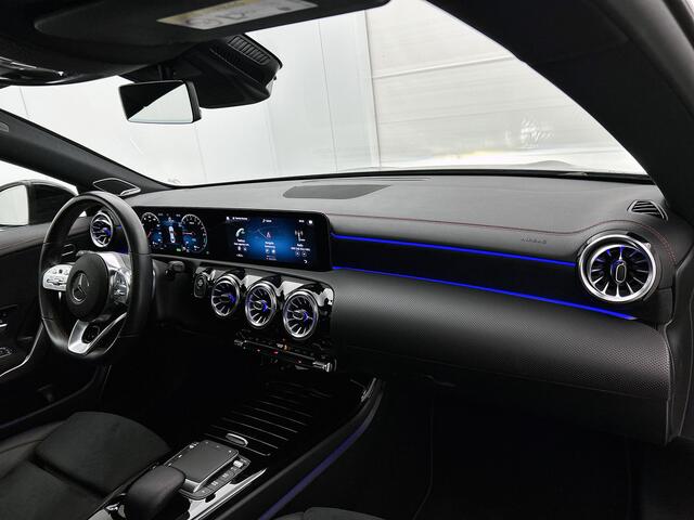 Mercedes-Benz CLA-KLASSE 250 e AMG Plug-In Hybride AMG Line | Night Pakket | Panorama Schuif-Kanteldak. Inclusief 24 maanden Mercedes-Benz Certified garantie voor Europa.
