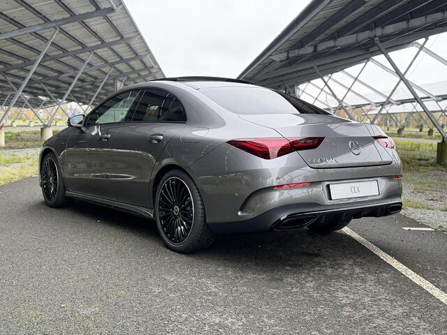 Mercedes-Benz CLA-KLASSE 180 Business Solution AMG | Nightpakket | Panoramadak | AMG Line Plus | Burmester | Elek. Trekhaak | Rijassistentiepakket | HUD | 360° camera | Techniekpakket | Winter pakket | Apple Carplay/Android Auto |