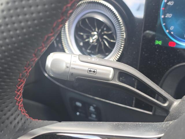 Mercedes-Benz CLA-KLASSE 250+ Launch Edition 85.5 kWh | Panoramadak | Trekhaak | Apple CarPlay & Android Auto
