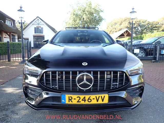 Mercedes-Benz CLA-KLASSE AMG 35 4MATIC Coupé / SFEERVERLICHTING / HEAD-UP / BURMESTER / CARPLAY / CAMERA