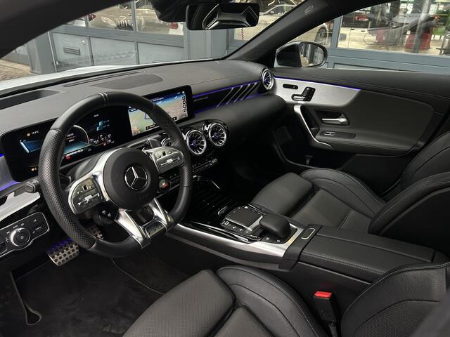 Mercedes-Benz CLA-KLASSE AMG 35 4MATIC Premium Plus | Panoramadak | MB Dealer onderhouden | Head-Up | Camera