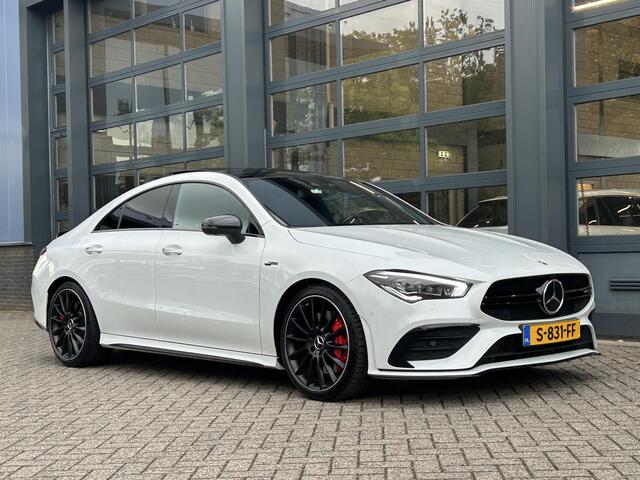 Mercedes-Benz CLA-KLASSE AMG 35 4MATIC Premium Plus | Panoramadak | MB Dealer onderhouden | Head-Up | Camera