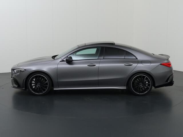 Mercedes-Benz CLA-KLASSE AMG 35 4MATIC Premium Plus | Panoramadak | 360 camera | Burmester |