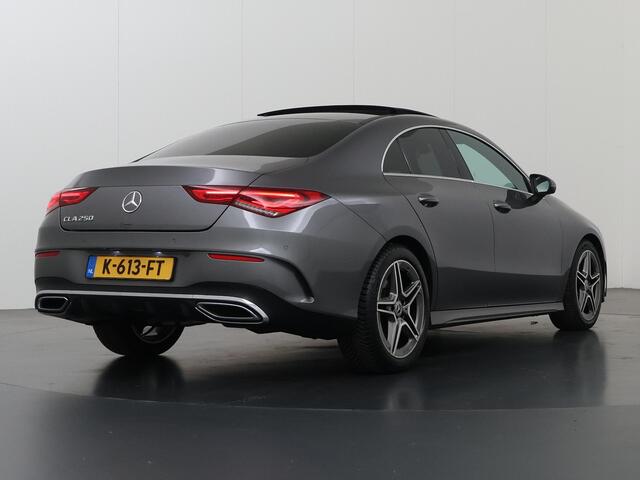 Mercedes-Benz CLA-KLASSE 250 Premium | AMG | Panoramadak | Sfeerverlichting | Stoelverwarming | Widescreen |