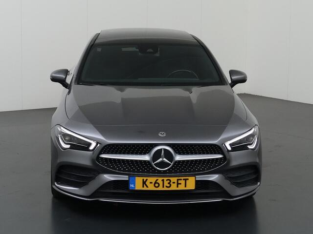 Mercedes-Benz CLA-KLASSE 250 Premium | AMG | Panoramadak | Sfeerverlichting | Stoelverwarming | Widescreen |