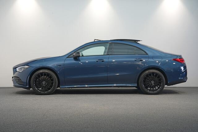 Mercedes-Benz CLA-KLASSE 250 e Coupé AMG ? 19" AMG ? HEAD-UP ? PANO ? NIGHT ? 360 CAM ? MEMORY