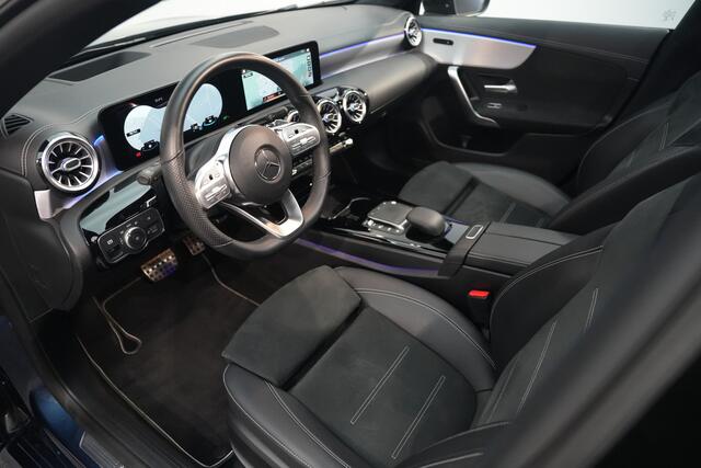 Mercedes-Benz CLA-KLASSE 250 e Coupé AMG ? 19" AMG ? HEAD-UP ? PANO ? NIGHT ? 360 CAM ? MEMORY