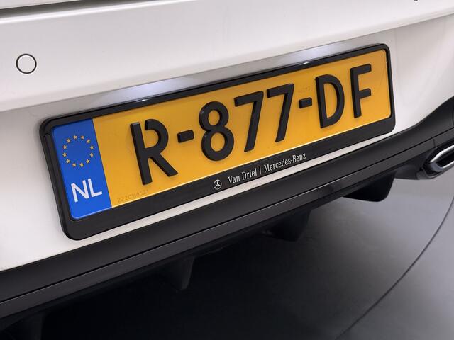 Mercedes-Benz CLA-KLASSE 180 AMG line | Night Sfeer Dodehoek Trekhaak