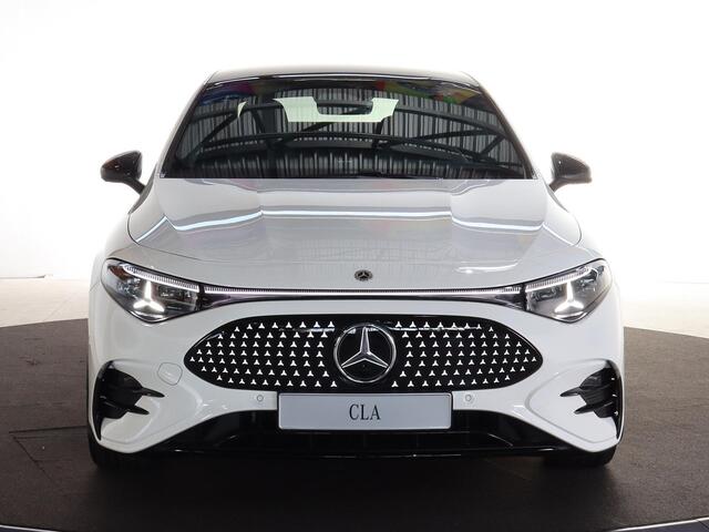 Mercedes-Benz CLA-KLASSE 250+ Launch Edition 85.5 kWh | Night | Panoramadak | DISTRONIC | Achteruitrijcamera | Dodehoekassistent |