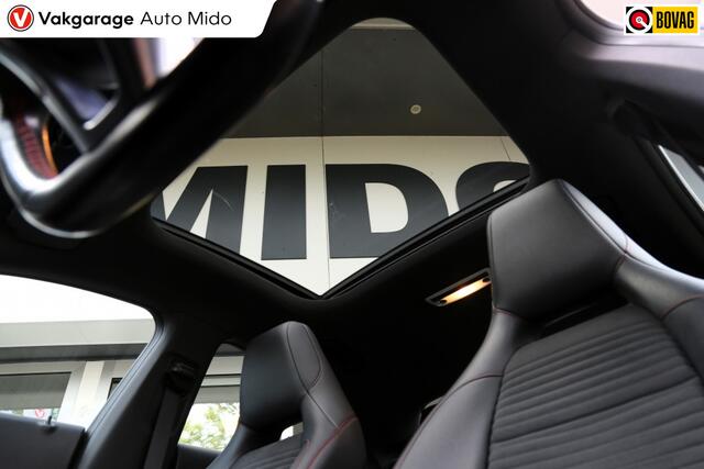 Mercedes-Benz CLA-KLASSE 180 Bus. Sol. AMG | Panorama | NL auto