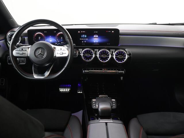 Mercedes-Benz CLA-KLASSE 250 e Premium Plus | AMG | Night | Panoramadak | Headup | Memory | Sfeerverlichting | Keyless |