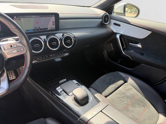 Mercedes-Benz CLA-KLASSE 180 Business Solution AMG Aut- Nap 55dkm, Carplay, Android Auto, Xenon Led, Camera, Ada Cruise