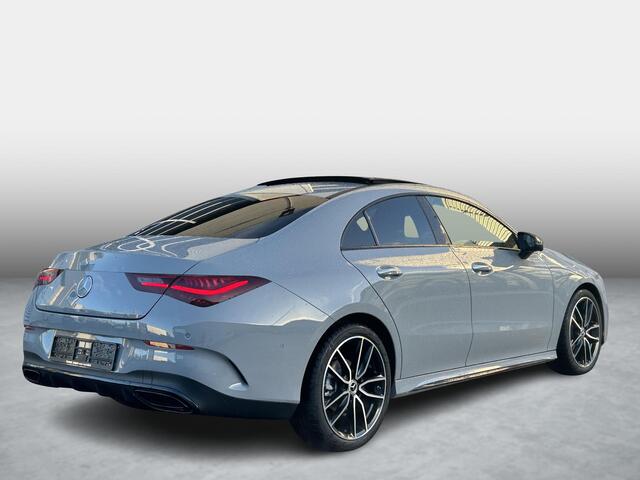 Mercedes-Benz CLA-KLASSE 180 Business Solution AMG | AMG Plus Pakket | Night Pakket | Panoramadak | 360° Camera | Dodehoekassistent | Head-up Display | MULTIBEAM LED Koplampen | Advanced Sound System | Elektrisch Verstelbare Stoelen + Memory | Stoelverwarming | Sfeerverlichting | Apple CarPlay | Android Auto