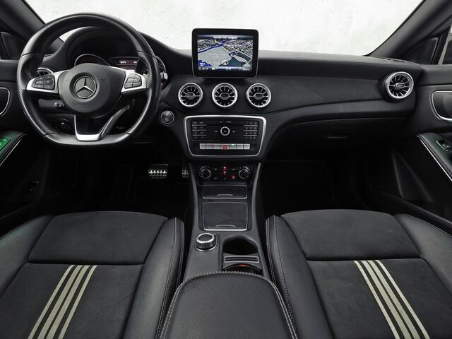 Mercedes-Benz CLA-KLASSE 180 AMG Sport Automaat (GROOT NAVI, GETINT GLAS, STOELVERWARMING, DIAMOND GRILL, SPORTSTOELEN, LEDER, ZWART HEMEL, NIEUWSTAAT)