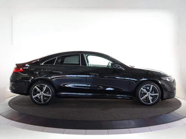 Mercedes-Benz CLA-KLASSE 250+ Launch Edition 85.5 kWh | Night | Panoramadak | Stoelverwarming | DISTRONIC | Achteruitrijcamera | Dodehoekassiste