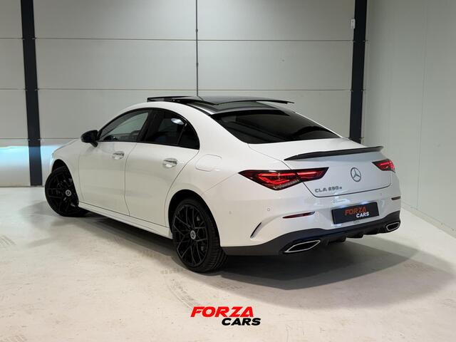 Mercedes-Benz CLA-KLASSE 250 e AMG PANO | Sfeer | Camera
