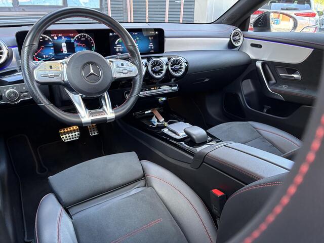 Mercedes-Benz CLA-KLASSE 250 e AMG Line Premium Plus Pack, Panoramadak + NL-Auto!
