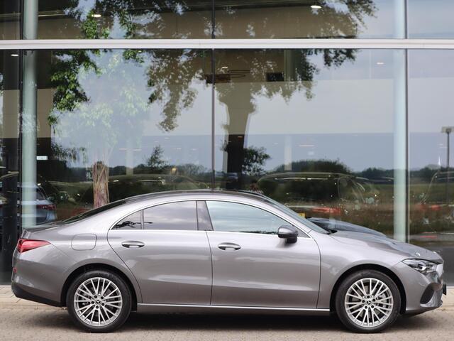 Mercedes-Benz CLA-KLASSE 250 e Star Edition Luxury Line l Keyless l Stoelverwarming l Achteruitrij camera
