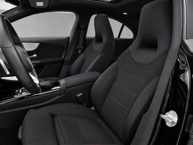 Mercedes-Benz CLA-KLASSE 180 Business Solution AMG