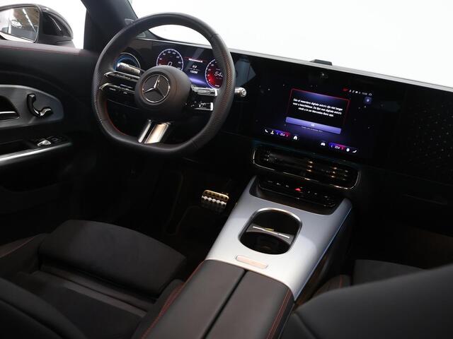 Mercedes-Benz CLA-KLASSE 250+ Launch Edition 85.5 kWh | Night | Panoramadak | Stoelverwarming | DISTRONIC | Achteruitrijcamera | Dodehoekassistent |
