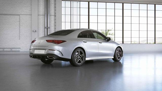 Mercedes-Benz CLA-KLASSE 250 e AMG Line | Night | Panoramadak | Stoelverwarming | Sfeerverlichting | Distronic |
