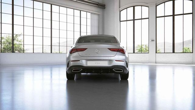 Mercedes-Benz CLA-KLASSE 250 e AMG Line | Night | Panoramadak | Stoelverwarming | Sfeerverlichting | Distronic |
