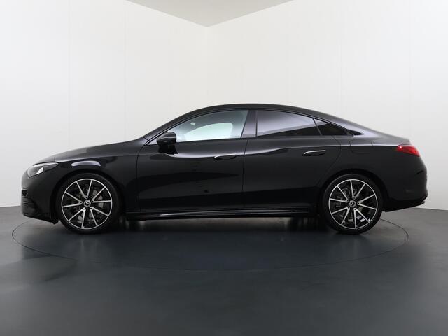 Mercedes-Benz CLA-KLASSE 180 Business Solution AMG | Night Pakket | Panoramadak | Adaptieve Cruise Control | Dodehoekassistent | Verkeersbordenassistent | MULTIBEAM LED Koplampen | Elektrisch Verstelbare Stoelen + Memory | Stoelverwarming | Sfeerverlichting | THERMOTRONIC Klimaatregeling | Sierdelen Geborsteld Aluminium Lightlines | Apple CarPlay | Android Auto | Achteruitrijcamera | Parkeersensoren