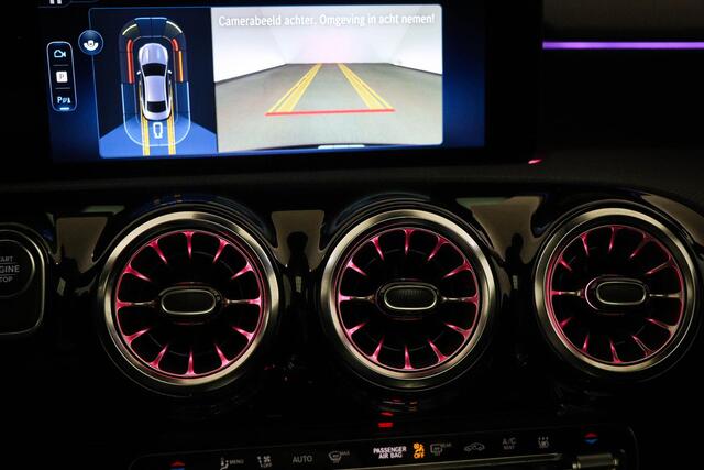 Mercedes-Benz CLA-KLASSE 250 e Business Solution AMG | WINTER PACK | PANORAMADAK | STUURVERWARMING | CAMERA