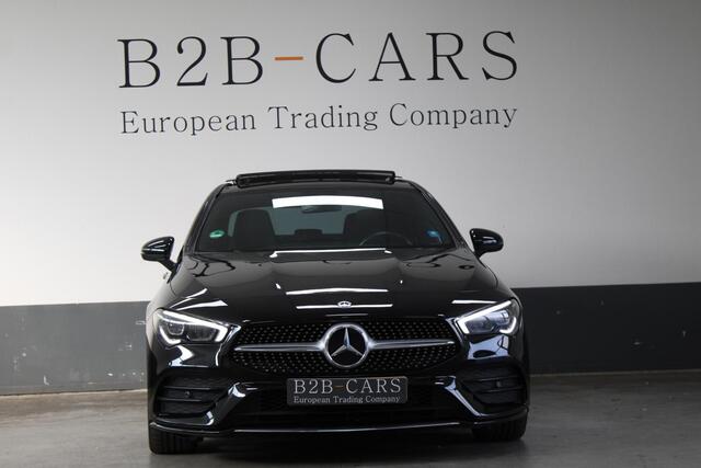 Mercedes-Benz CLA-KLASSE 180 d AMG | Panorama | LED | Stoelverwarming | DAB | Sfeerverlichting