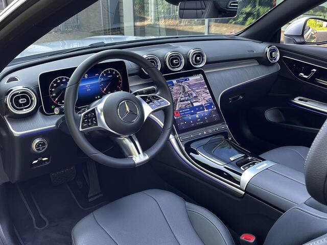 Mercedes-Benz CLE Cabriolet 180 Luxury Line | DISTRONIC Afstandsassistent | Dodehoekassistent | Windscherm | Elektrisch Verstelbare Stoelen + Memory | Stoelverwarming | Sfeerverlichting | Apple CarPlay | Android Auto | Achteruitrijcamera