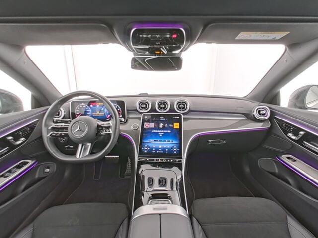 Mercedes-Benz CLE Cabriolet 200 AMG Line AMG Line | 19 Inch AMG Velgen | Memory voorstoelen | Apple CarPlay | Stuur en Stoelverwarming. Inclusief 24 maanden MB Certified garantie voor Europa.