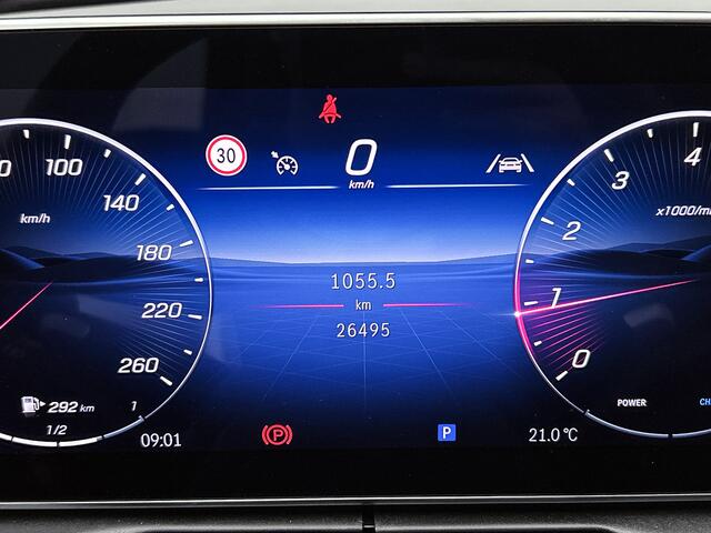 Mercedes-Benz CLE Cabriolet 200 AMG Line AMG Line | Night Pakket | 20 Inch AMG Velgen | Parkeerpakket inclusief achteruitrijcamera | Inclusief 24 maanden MB Certified garantie voor Europa.