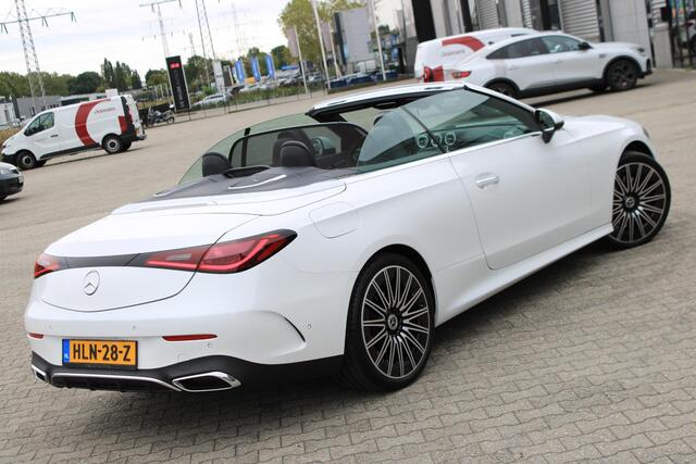 Mercedes-Benz CLE Cabriolet 200 AMG Cabrio Burmester | Distronic | Memory | Airscarf | Carplay | Camera | Keyless | Opalietwit Metallic | Dealer Onderhouden