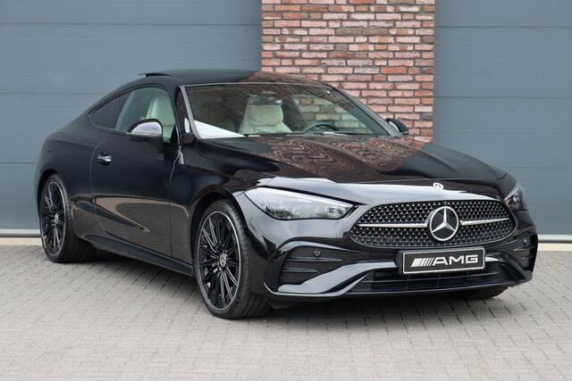 Mercedes-Benz CLE Coupé 200 4MATIC AMG Line | Panoramadak | Digital Light | Burmester | Memory | Leder | HUD | Verwarmd Stuurwiel | Night-Pakket | Surround Camera | Keyless Go |