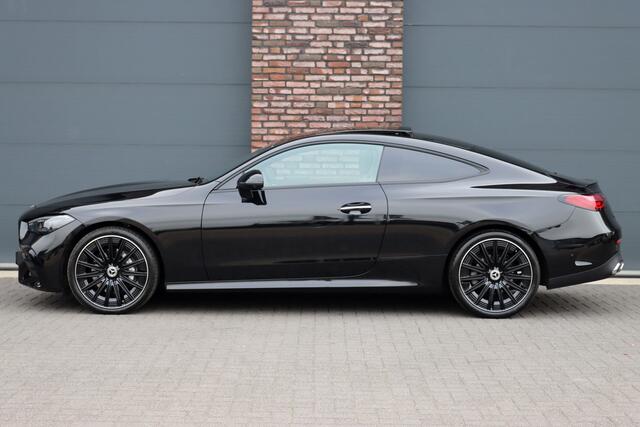Mercedes-Benz CLE Coupé 200 4MATIC AMG Line | Panoramadak | Digital Light | Burmester | Memory | Leder | HUD | Verwarmd Stuurwiel | Night-Pakket | Surround Camera | Keyless Go |
