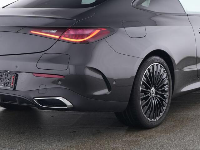 Mercedes-Benz CLE Coupé 300 e AMG Nightpakket Plug-In Hybride | Panoramadak | Burmester® | Dode Hoek Ass | Distronic | Memory | Stuur en Stoelverwarming | Inclusief 24 maanden Mercedes-Benz Certified garantie voor Europa.